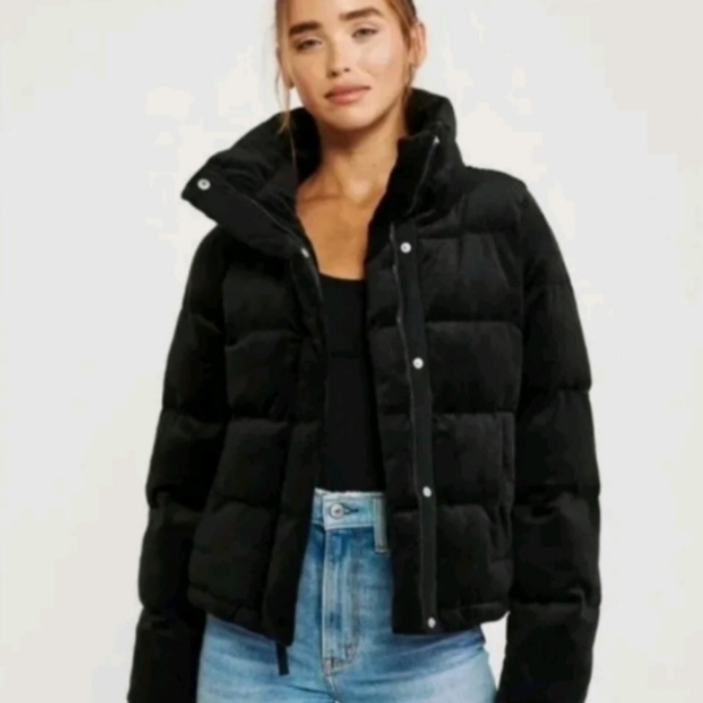 Abercrombie & Fitch Black Quilted Velvet Puffer Jacket Coat Size XXS